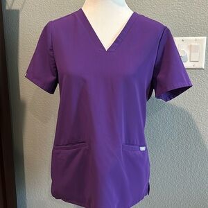 Figs women’s purple scrub top size M